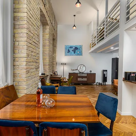 Aviator Loft With Ac At Opera And Basilica In Apartment Budapest