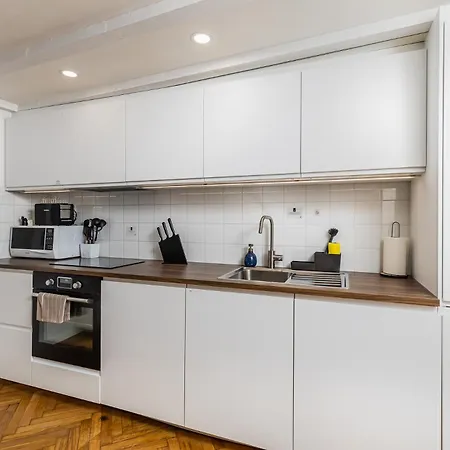 Christmas Market - Designer Aviator Loft - Basilica & Opera - Budapeşte